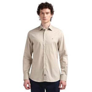 Tommy Hilfiger Men's Solid Regular Fit Shirt